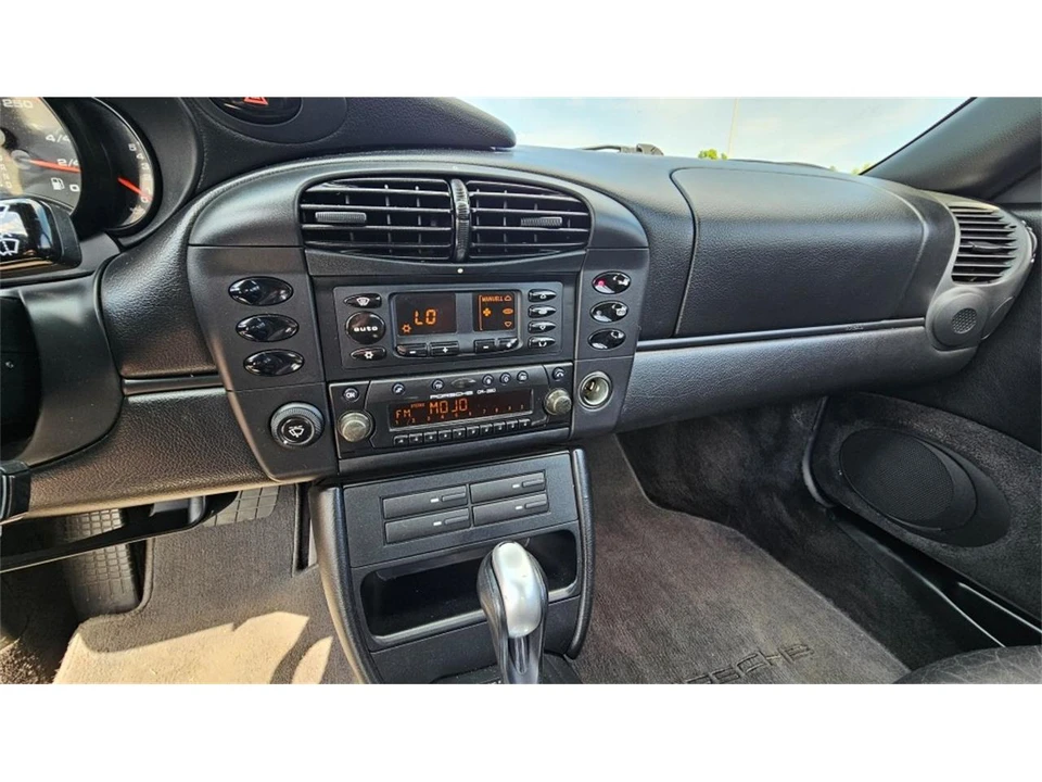 2000 Porsche 996 Carrera - Image 22 of 31