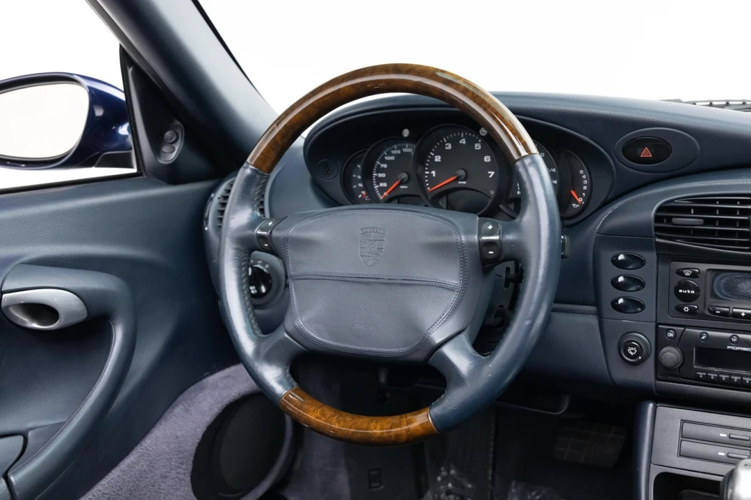 2000 Porsche 996 Carrera - Image 10 of 21