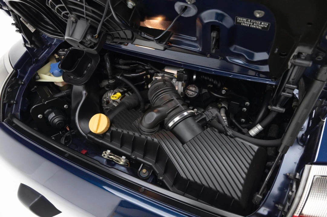 2000 Porsche 996 Carrera - Image 24 of 25