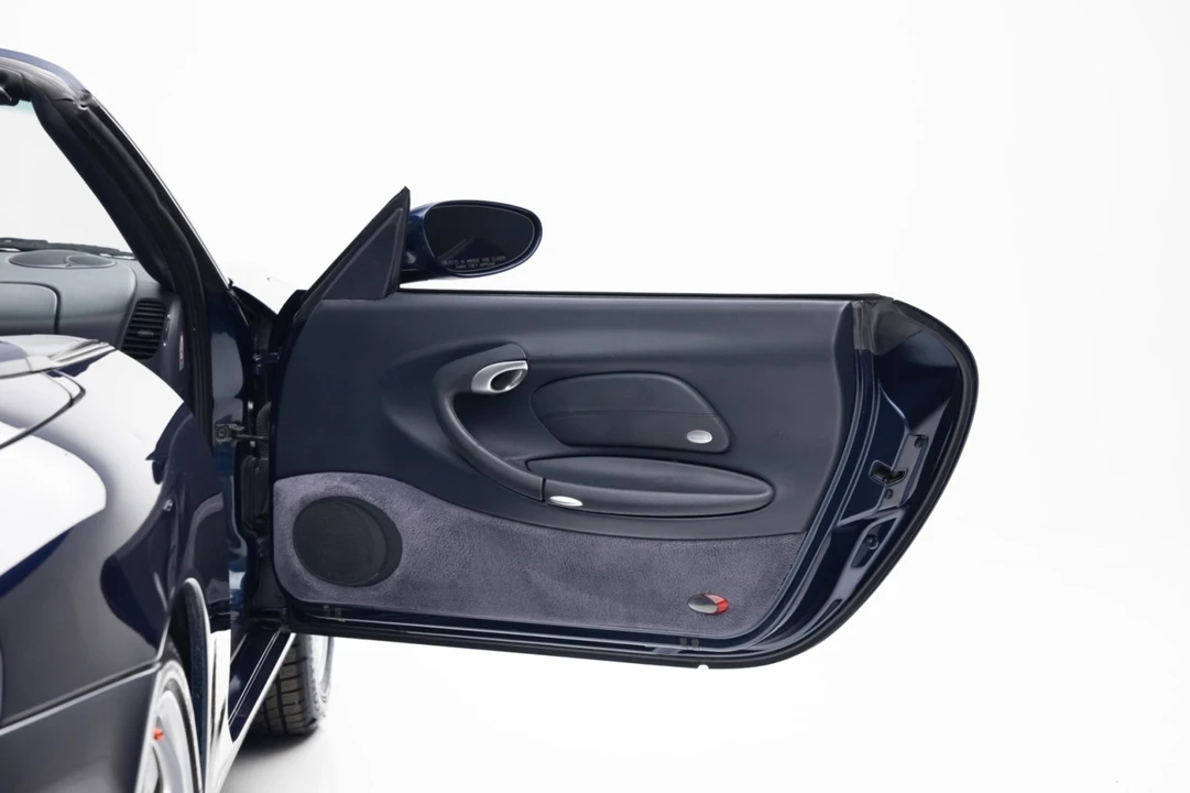 2000 Porsche 996 Carrera - Image 18 of 21
