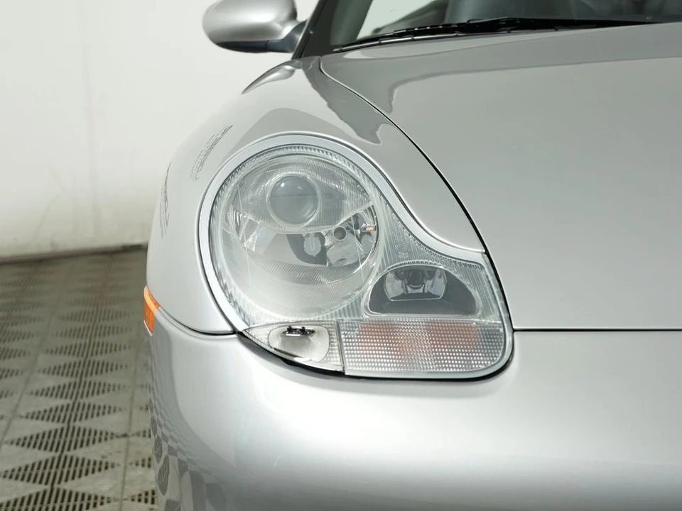 2000 Porsche 996 Carrera - Image 11 of 31