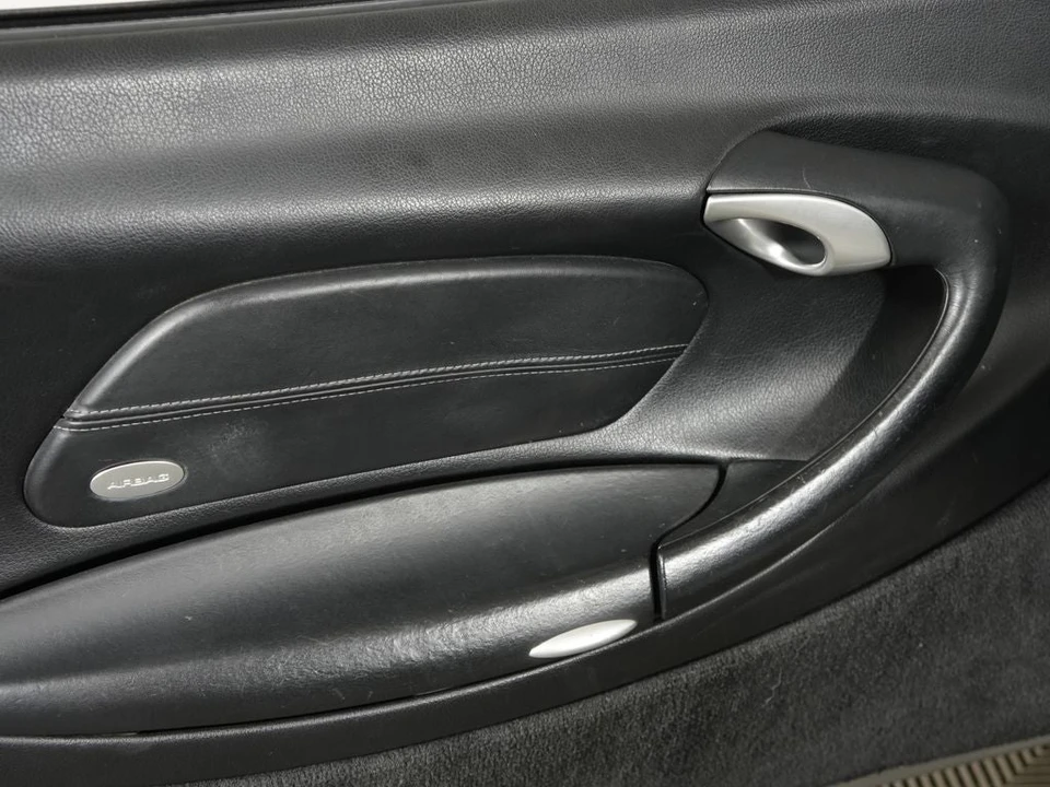 2000 Porsche 996 Carrera - Image 23 of 31