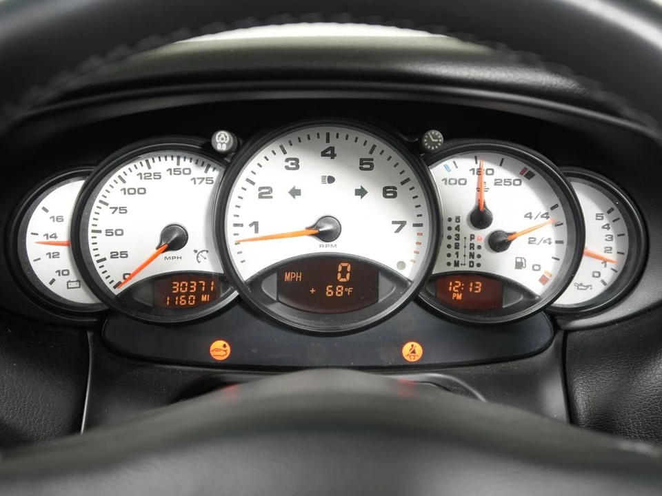 2000 Porsche 996 Carrera - Image 26 of 31