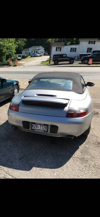 2000 Porsche 996 Carrera 4 - Image 2 of 4
