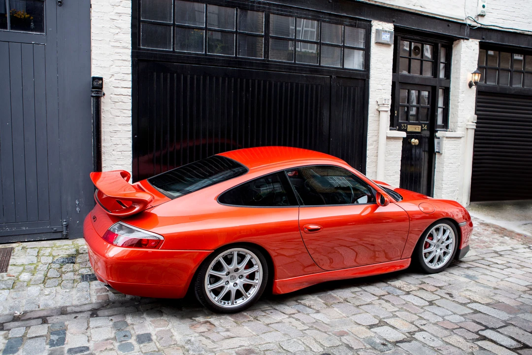 2000 Porsche 996 GT3 - Image 2 of 11