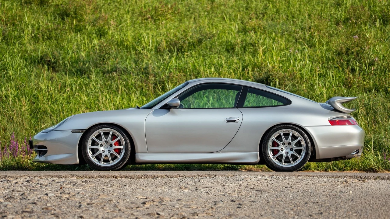 2000 Porsche 996 GT3 - Image 8 of 31