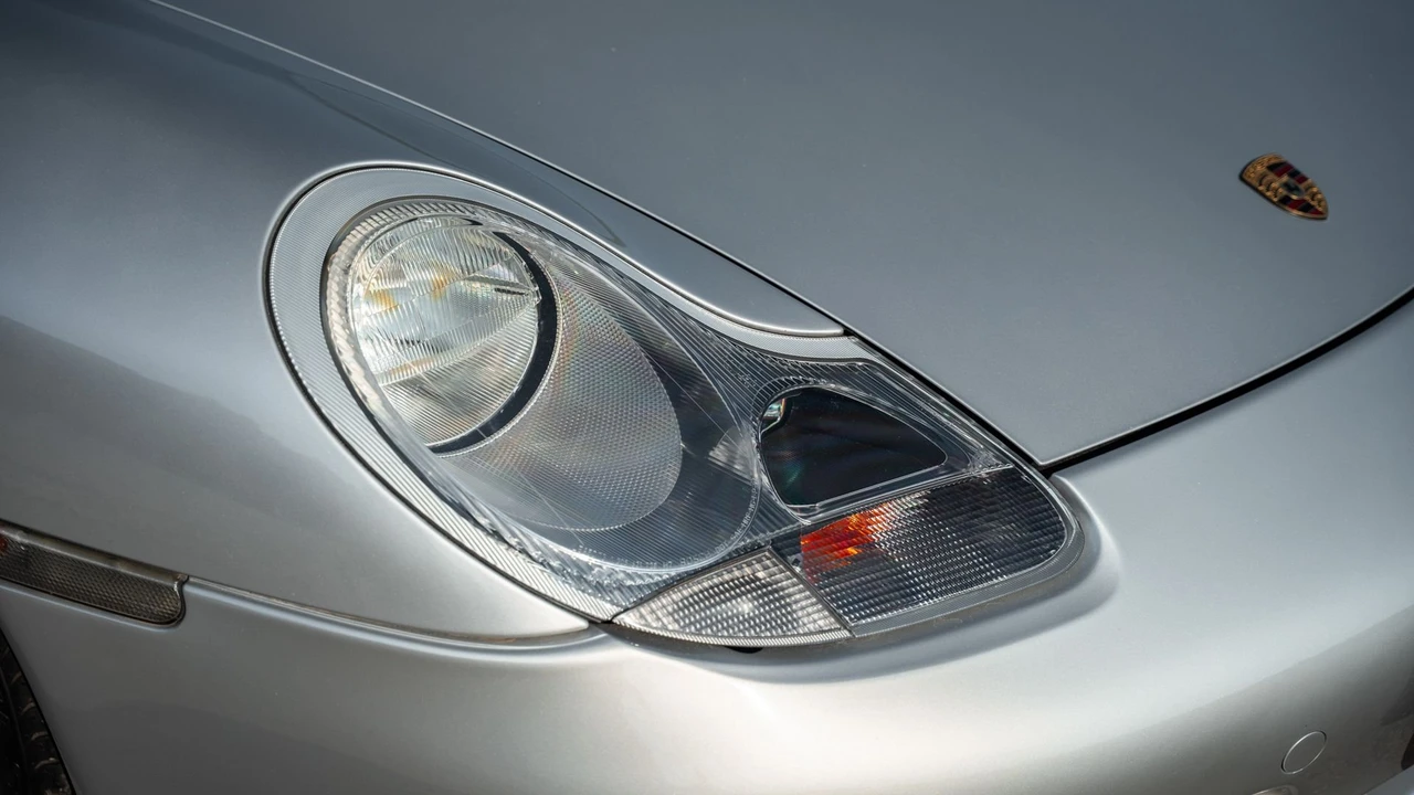 2000 Porsche 996 GT3 - Image 28 of 31