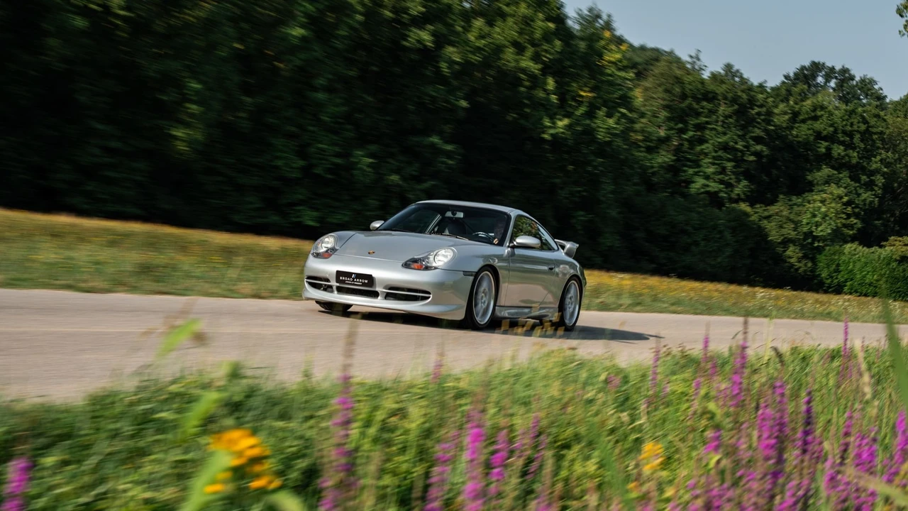 2000 Porsche 996 GT3 - Image 10 of 31