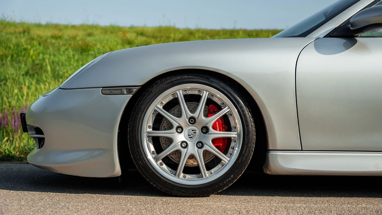 2000 Porsche 996 GT3 - Image 15 of 31