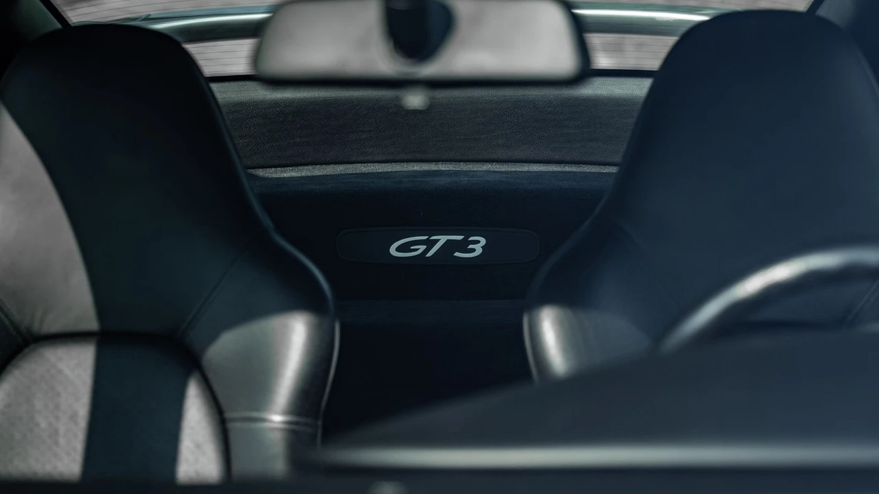 2000 Porsche 996 GT3 - Image 31 of 31