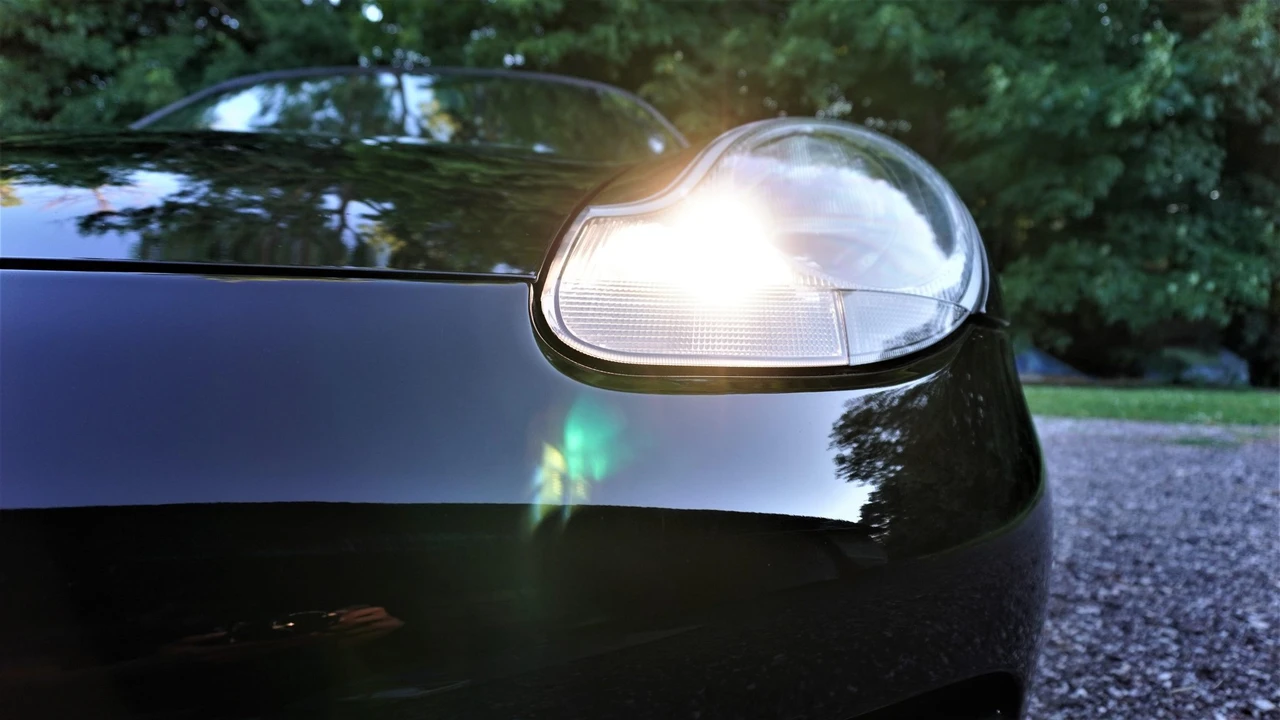 2000 Porsche 996 GT3 - Image 30 of 31