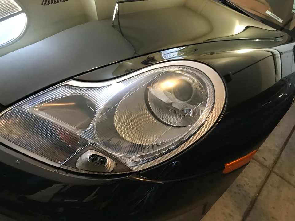 2000 Porsche 996 Carrera 4 - Image 7 of 31