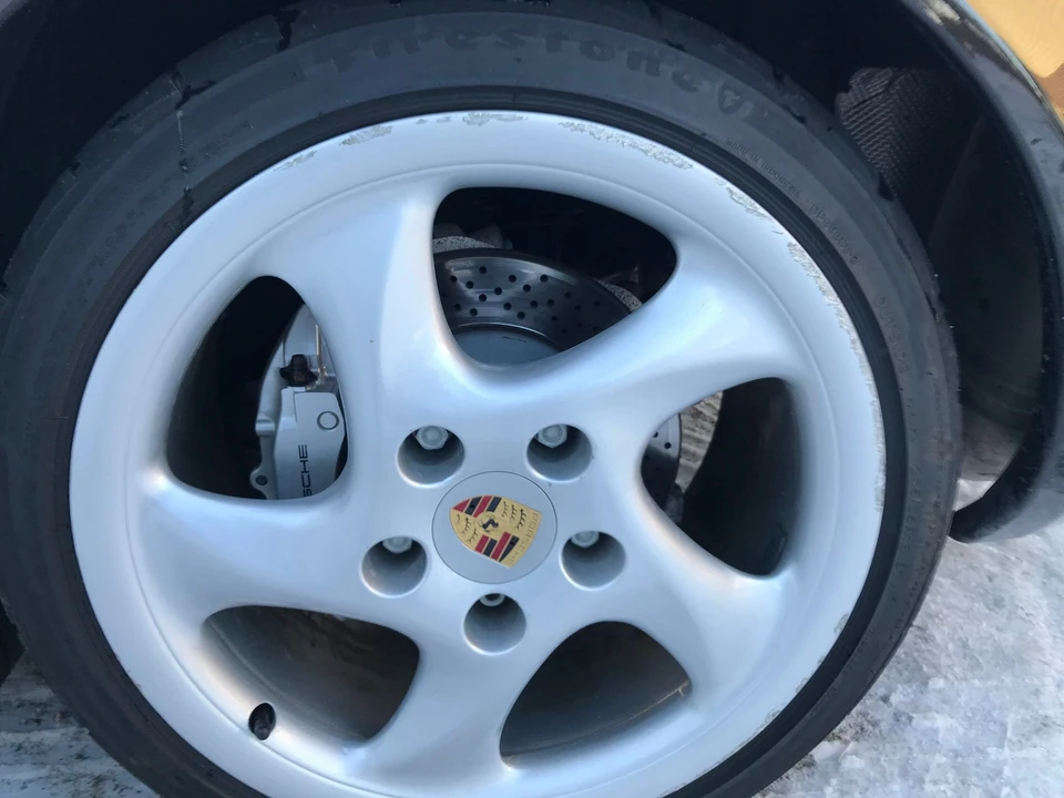 2000 Porsche 996 Carrera 4 - Image 23 of 31