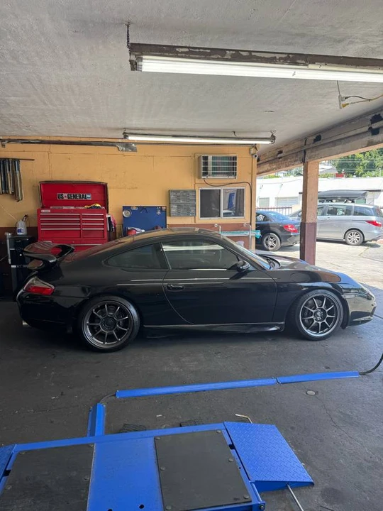2000 Porsche 996 Carrera - Image 6 of 24
