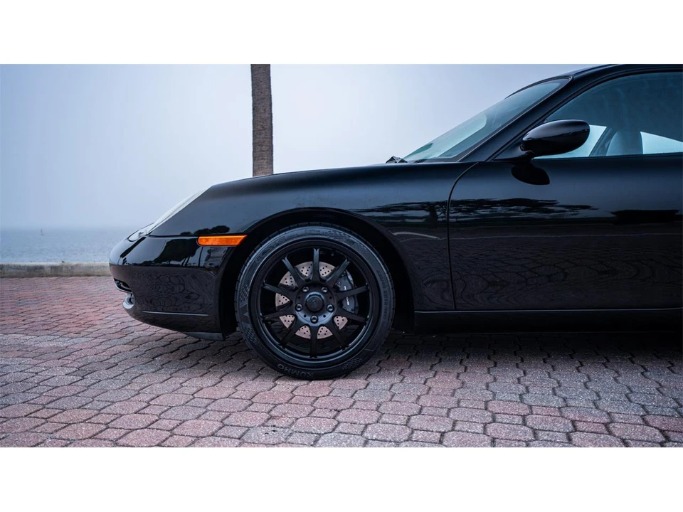 2000 Porsche 996 Carrera - Image 9 of 31