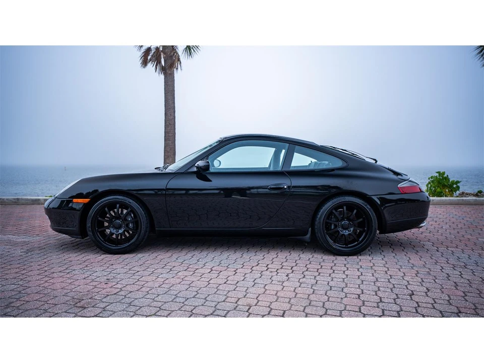 2000 Porsche 996 Carrera - Image 8 of 31