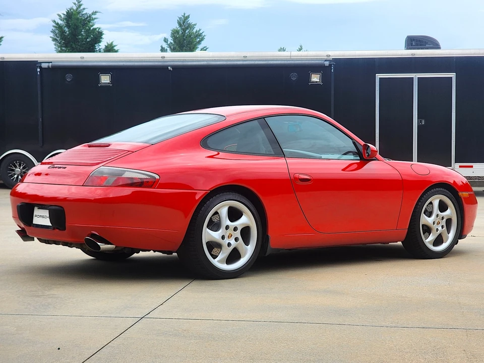 2000 Porsche 911 - Image 16 of 31