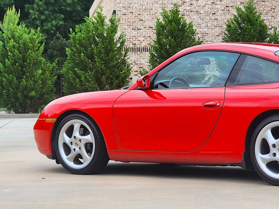 2000 Porsche 911 - Image 12 of 31