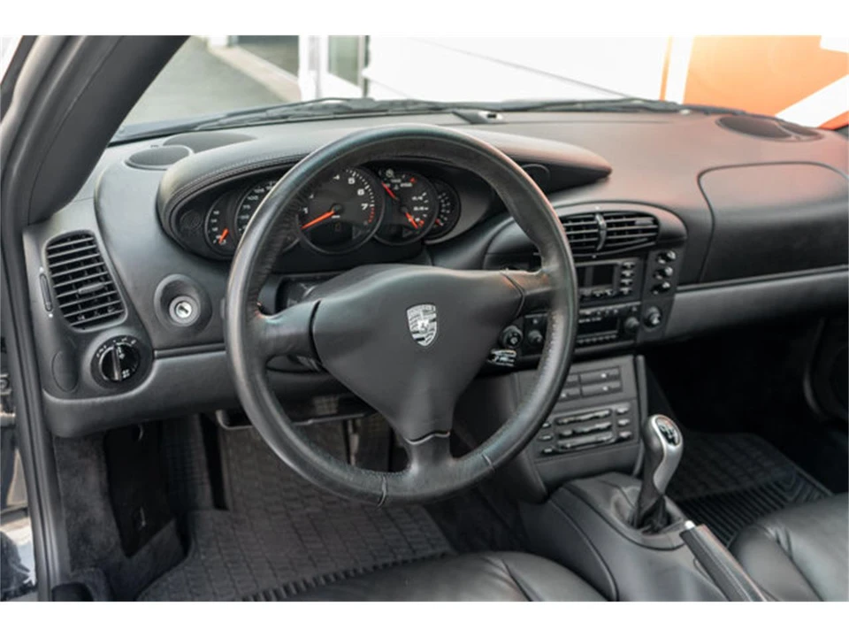 2000 Porsche 996 Carrera - Image 11 of 12