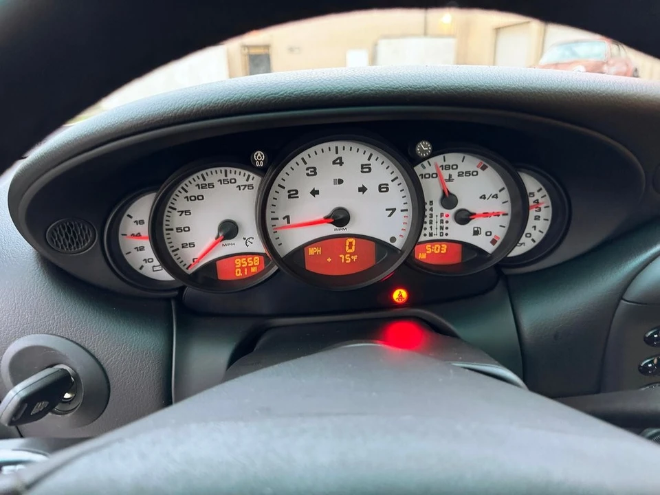 2000 Porsche 996 Carrera - Image 23 of 31