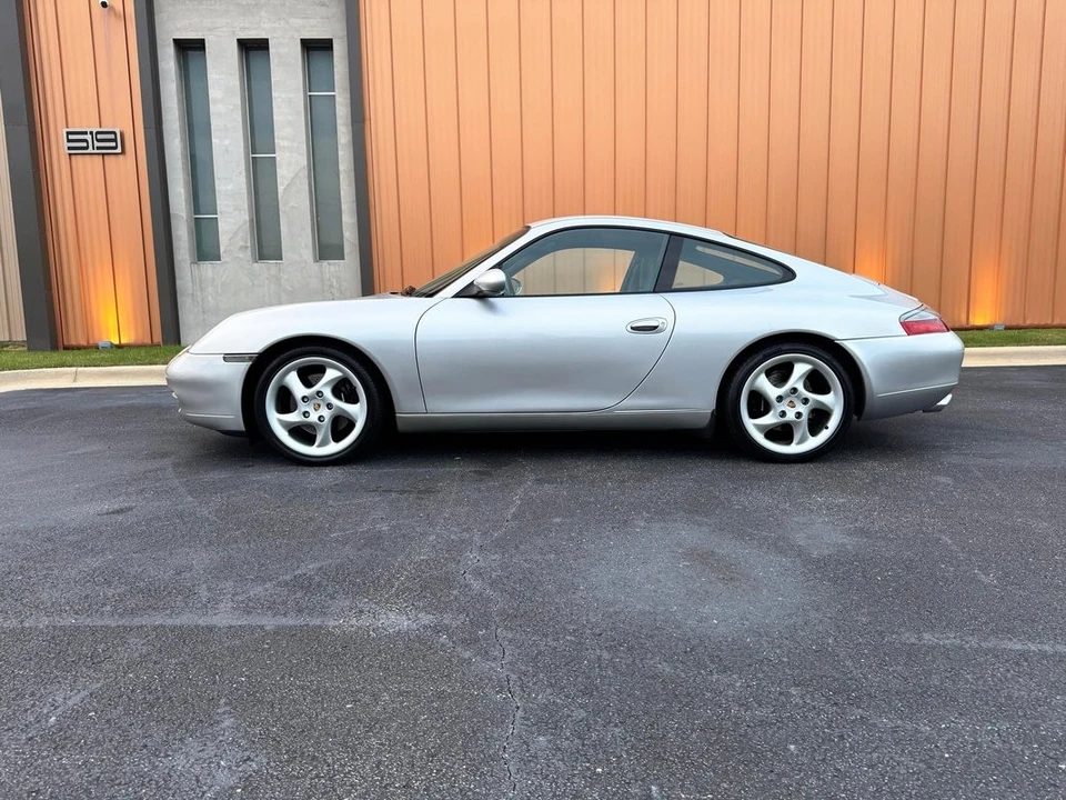 2000 Porsche 996 Carrera - Image 7 of 31