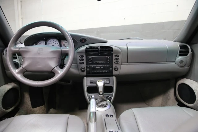 2000 Porsche 996 Carrera - Image 10 of 21