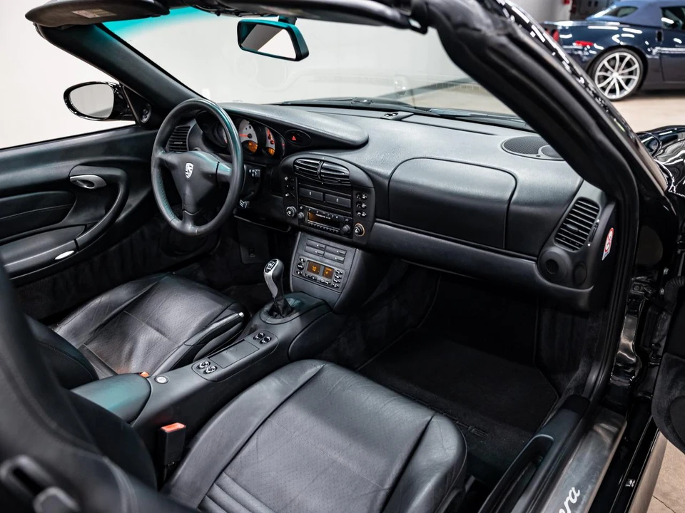 2000 Porsche 996 Carrera - Image 11 of 31