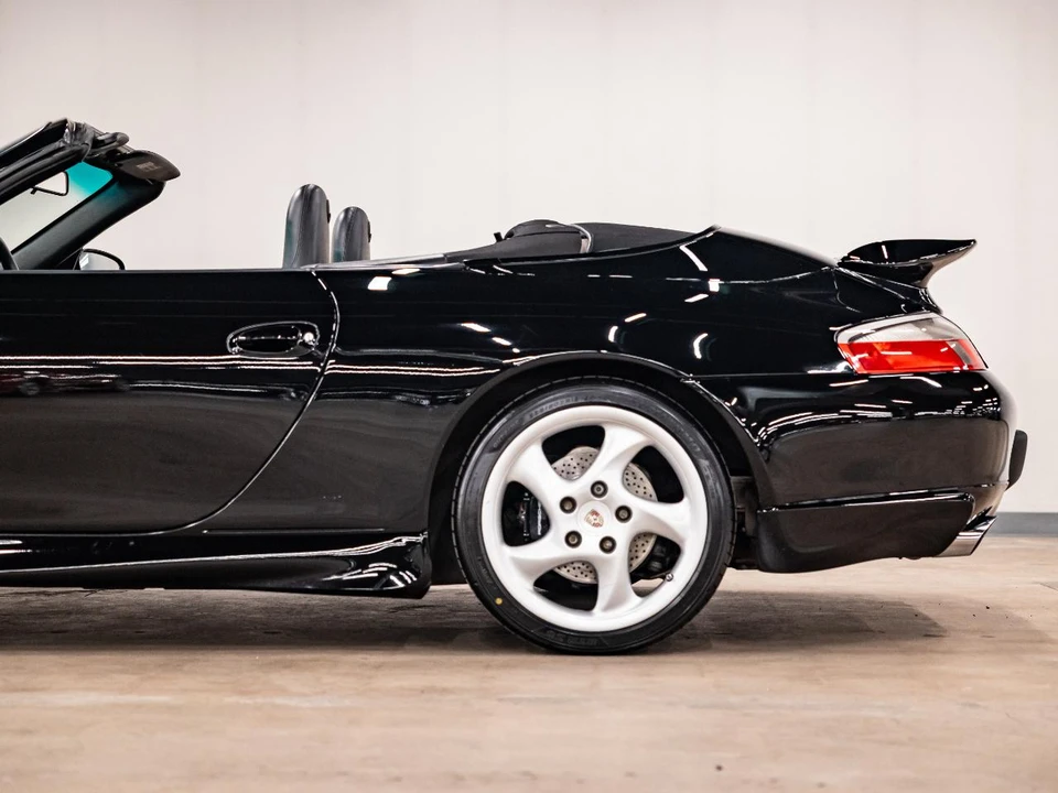 2000 Porsche 996 Carrera - Image 28 of 31