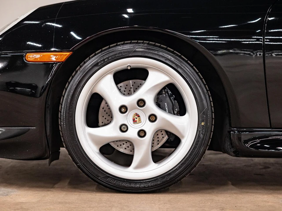 2000 Porsche 996 Carrera - Image 30 of 31