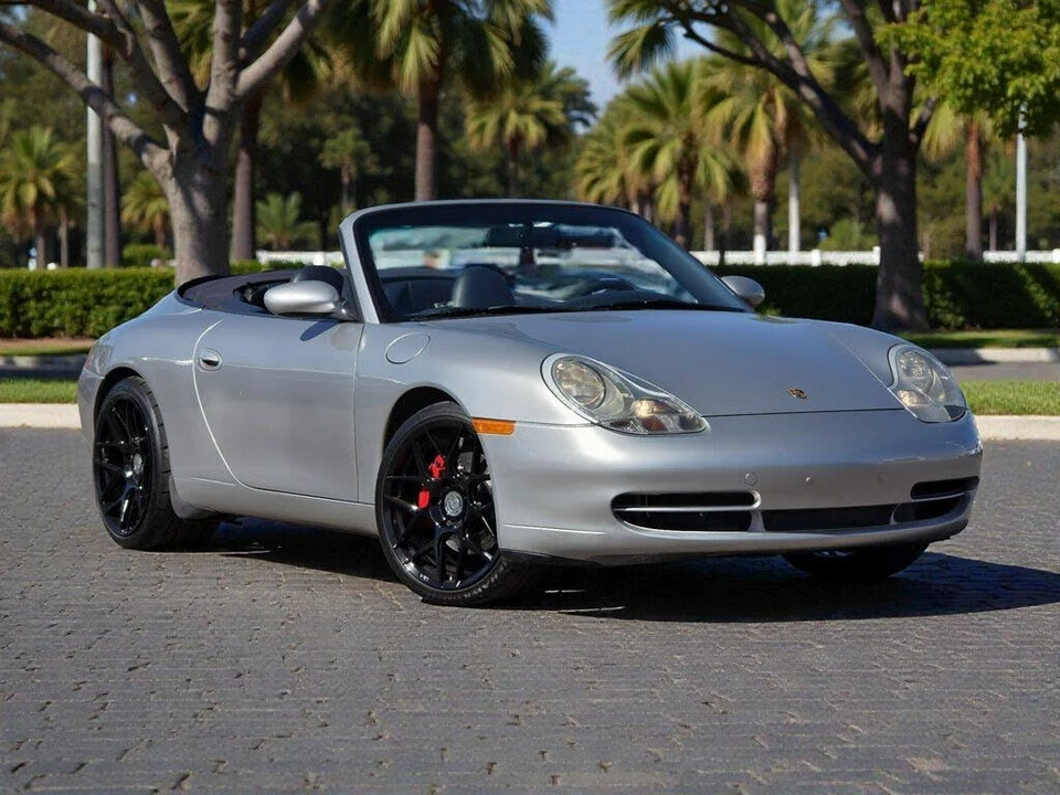 2000 Porsche 996 Carrera - Image 2 of 31