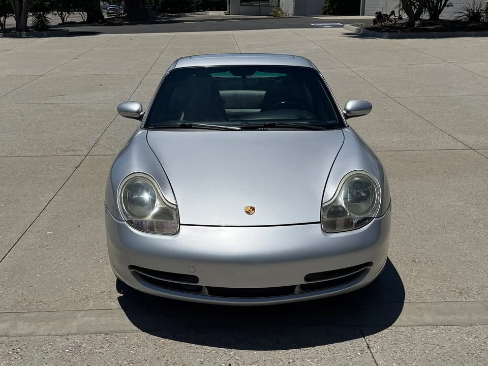 2000 Porsche 996 Carrera - Image 8 of 18
