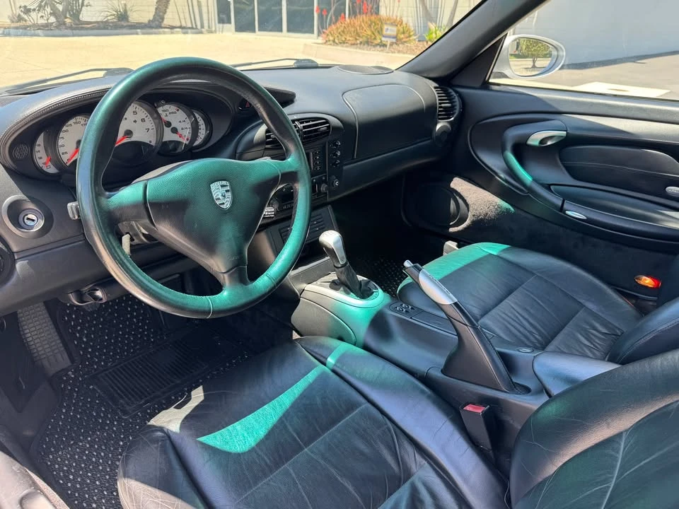 2000 Porsche 996 Carrera - Image 11 of 18