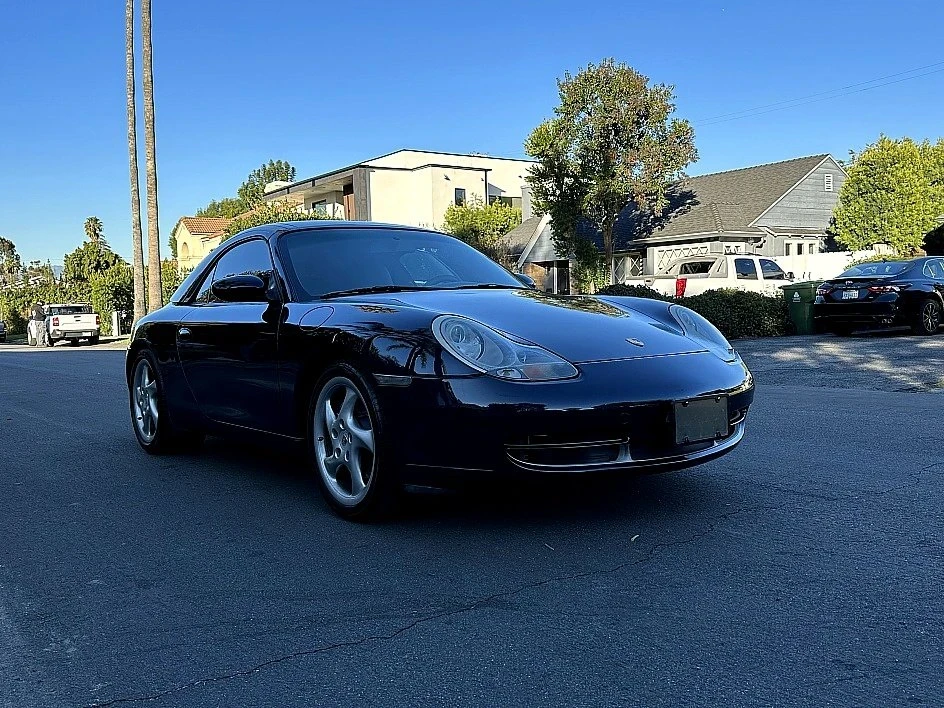 2000 Porsche 996 Carrera 4 - Image 7 of 20