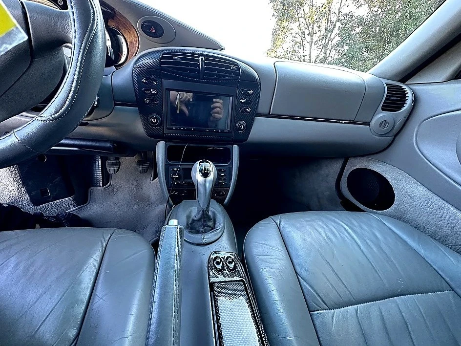 2000 Porsche 996 Carrera 4 - Image 3 of 20
