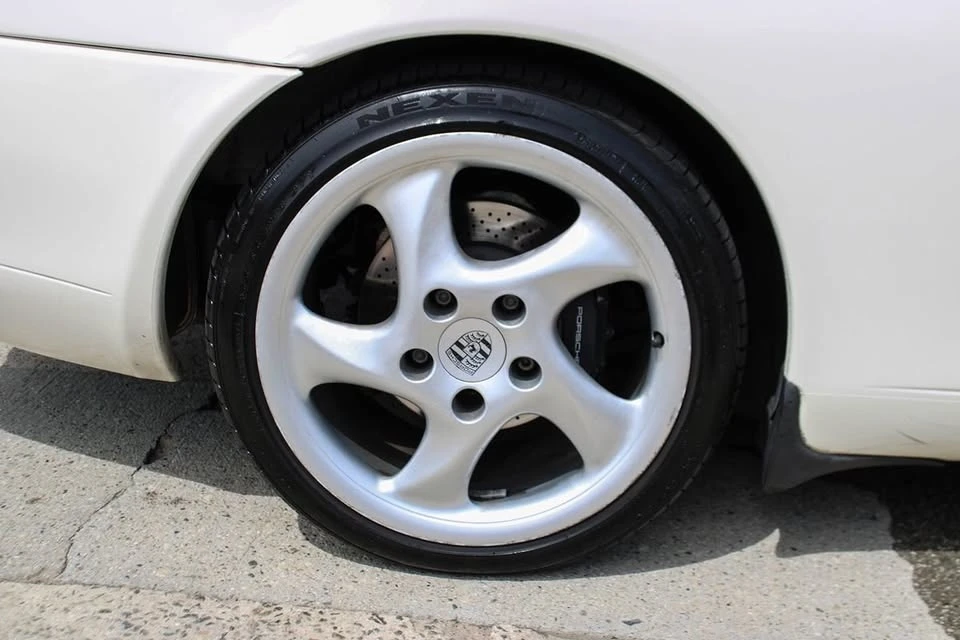 2000 Porsche 996 Carrera - Image 11 of 20