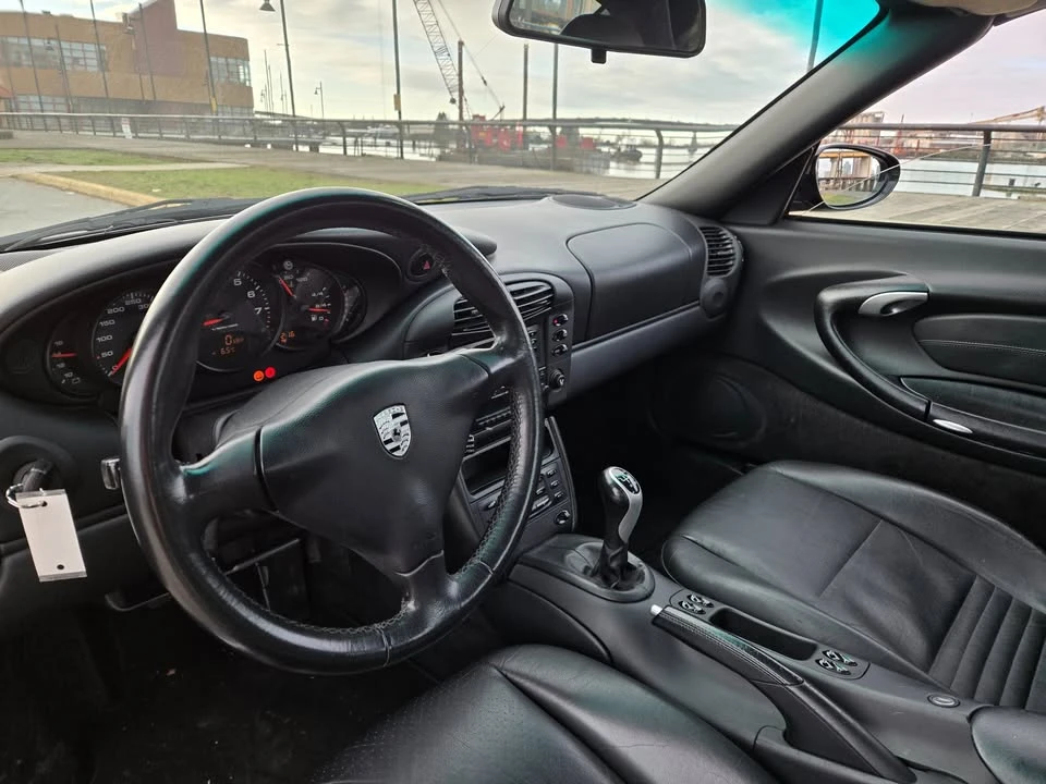 2000 Porsche 996 Carrera - Image 9 of 12