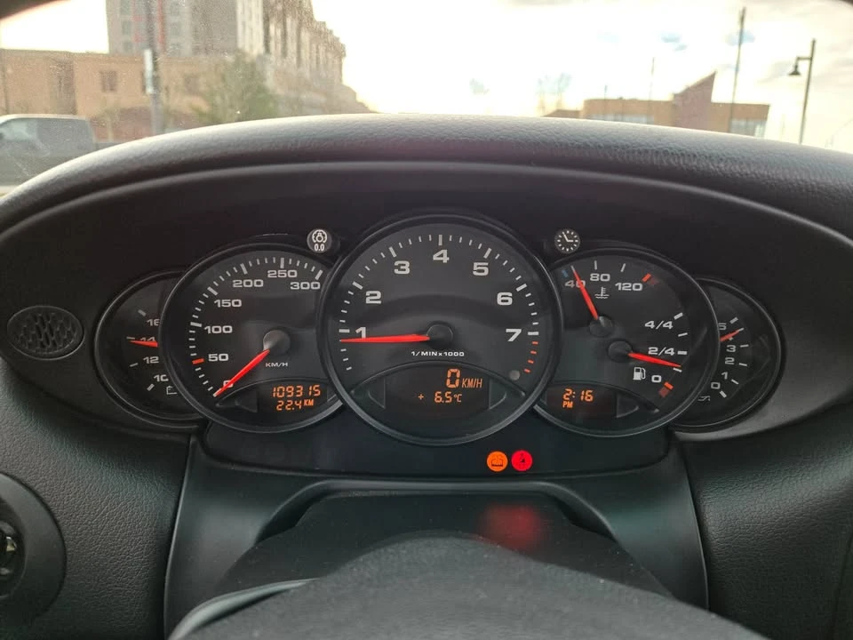 2000 Porsche 996 Carrera - Image 9 of 11