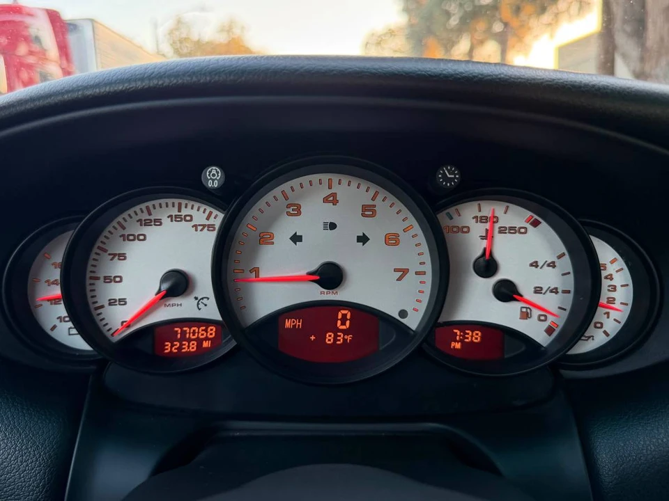 2000 Porsche 996 Carrera - Image 20 of 23