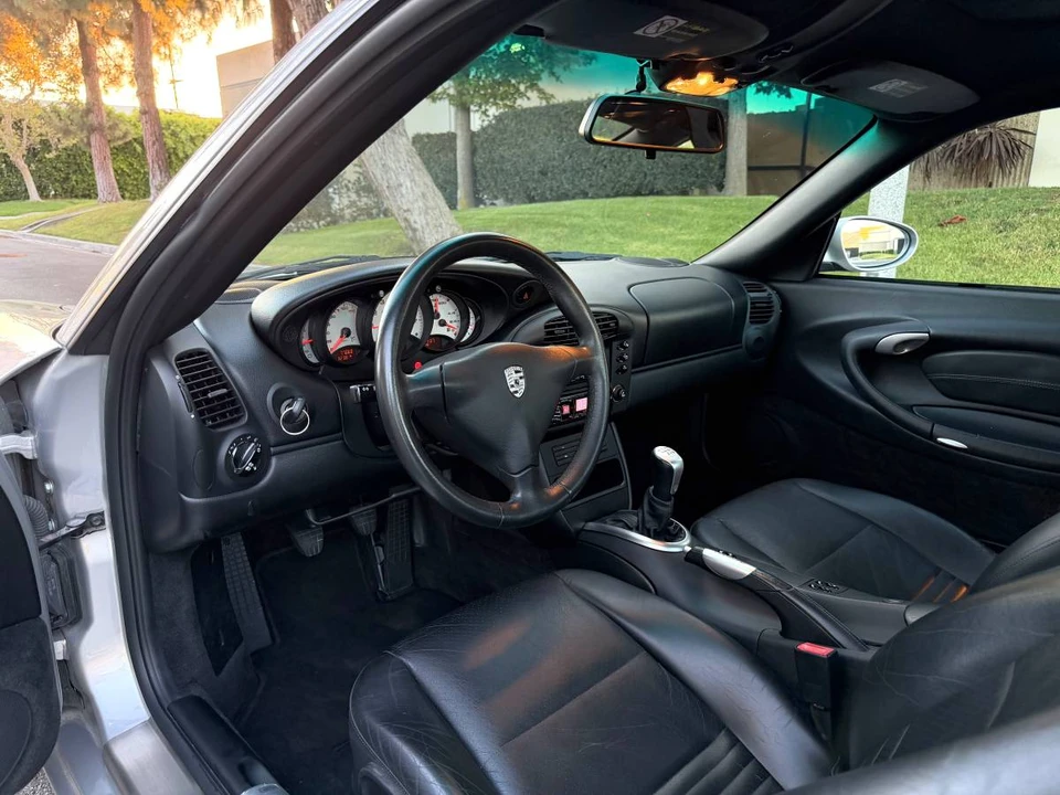 2000 Porsche 996 Carrera - Image 12 of 23