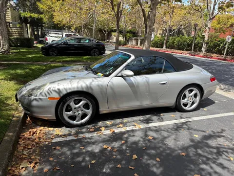 2000 Porsche 911 Carrera Cabriolet