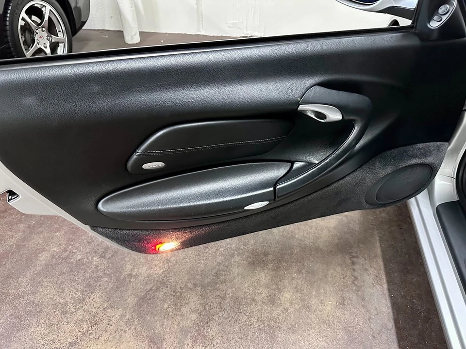 2000 Porsche 996 Carrera - Image 17 of 21