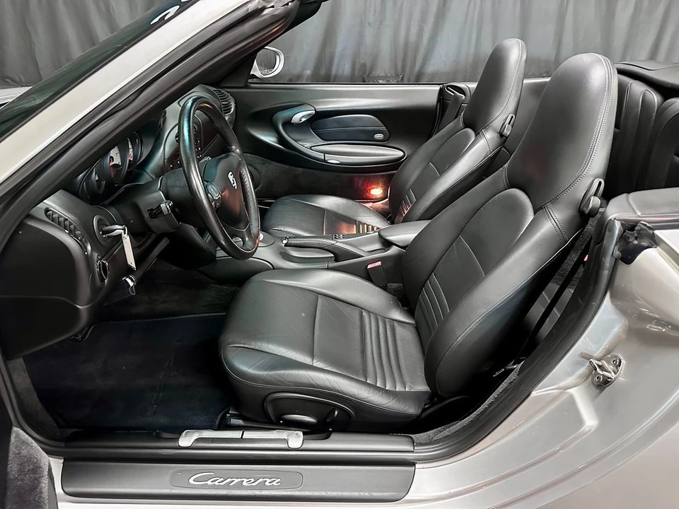 2000 Porsche 996 Carrera - Image 18 of 21