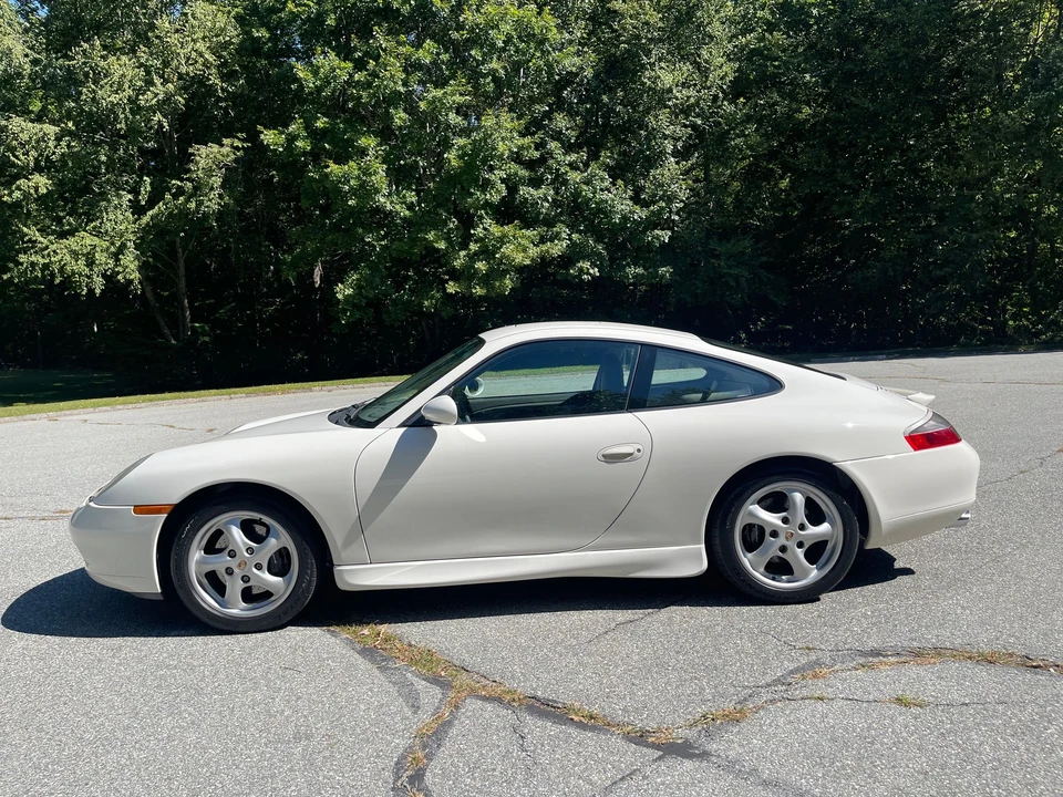 2000 Porsche 996 Carrera - Image 8 of 31