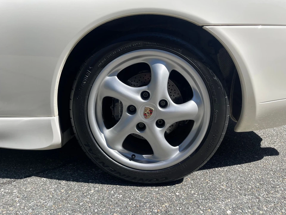 2000 Porsche 996 Carrera - Image 11 of 31