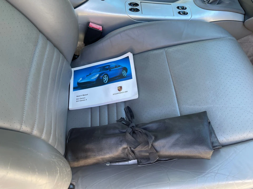 2000 Porsche 996 Carrera - Image 18 of 31