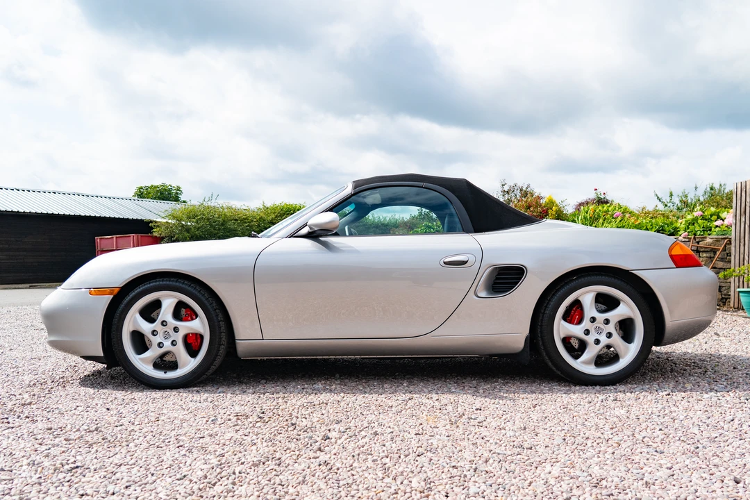 2002 Porsche 986 Boxster S - Image 13 of 31