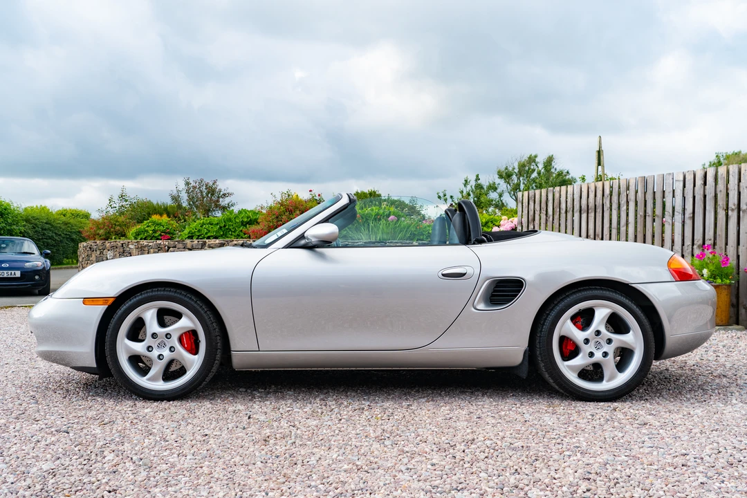 2002 Porsche 986 Boxster S - Image 5 of 31