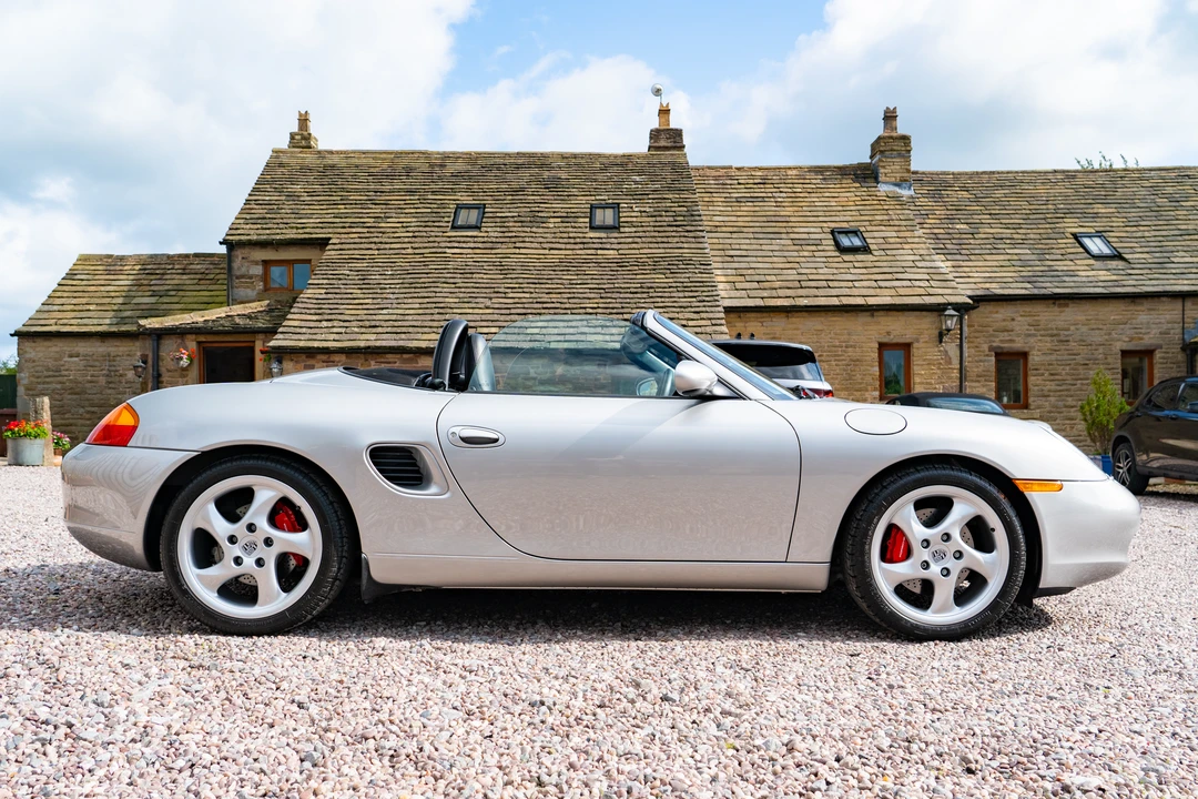 2002 Porsche 986 Boxster S - Image 17 of 31