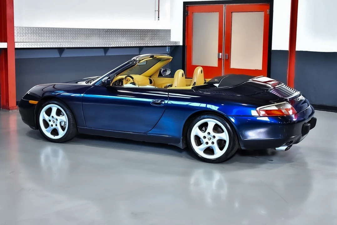 2000 Porsche 996 Carrera 4 - Image 20 of 30