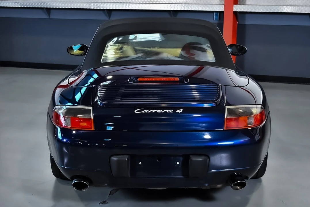 2000 Porsche 996 Carrera 4 - Image 27 of 30